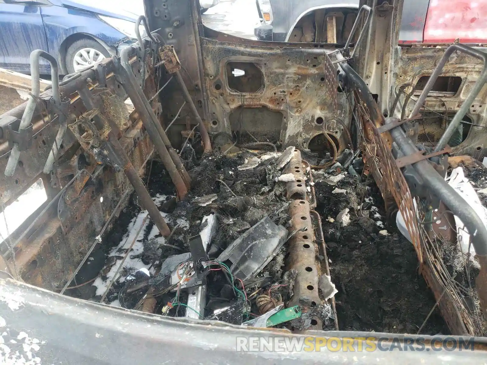 6 Photograph of a damaged car 3TMCZ5AN3KM285836 TOYOTA TACOMA 2019