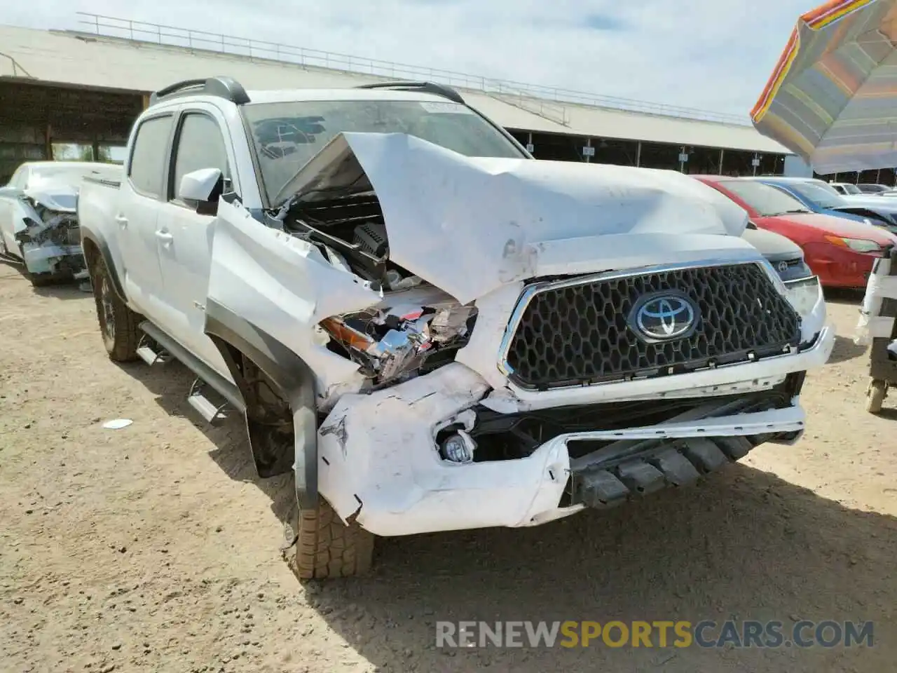 1 Photograph of a damaged car 3TMCZ5AN3KM288140 TOYOTA TACOMA 2019