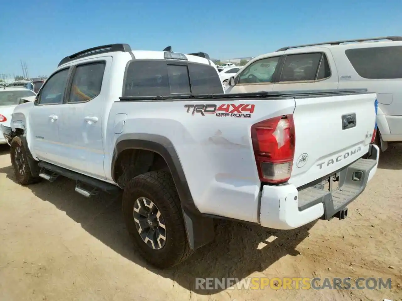 3 Photograph of a damaged car 3TMCZ5AN3KM288140 TOYOTA TACOMA 2019