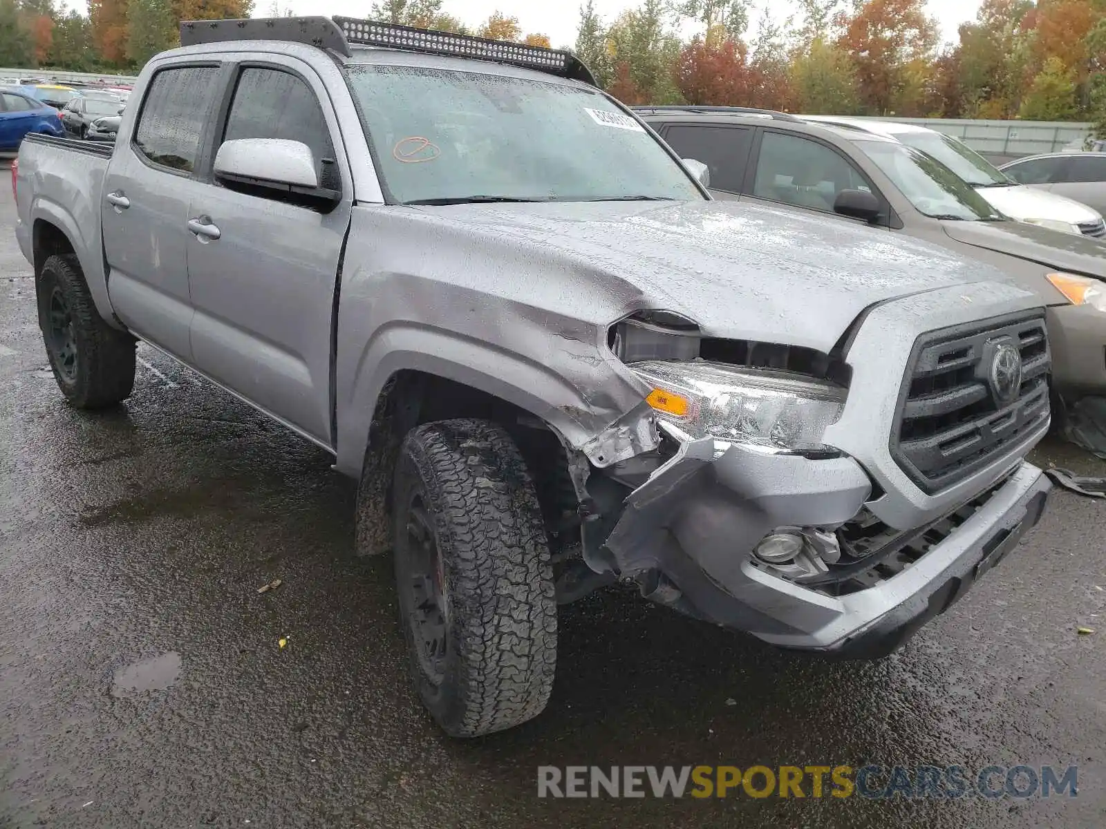 1 Photograph of a damaged car 3TMCZ5AN4KM193375 TOYOTA TACOMA 2019