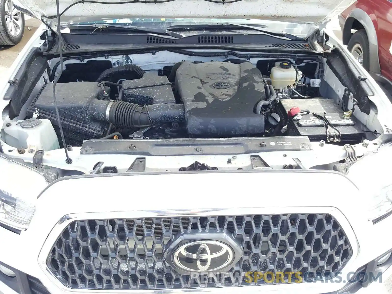 7 Photograph of a damaged car 3TMCZ5AN4KM194428 TOYOTA TACOMA 2019