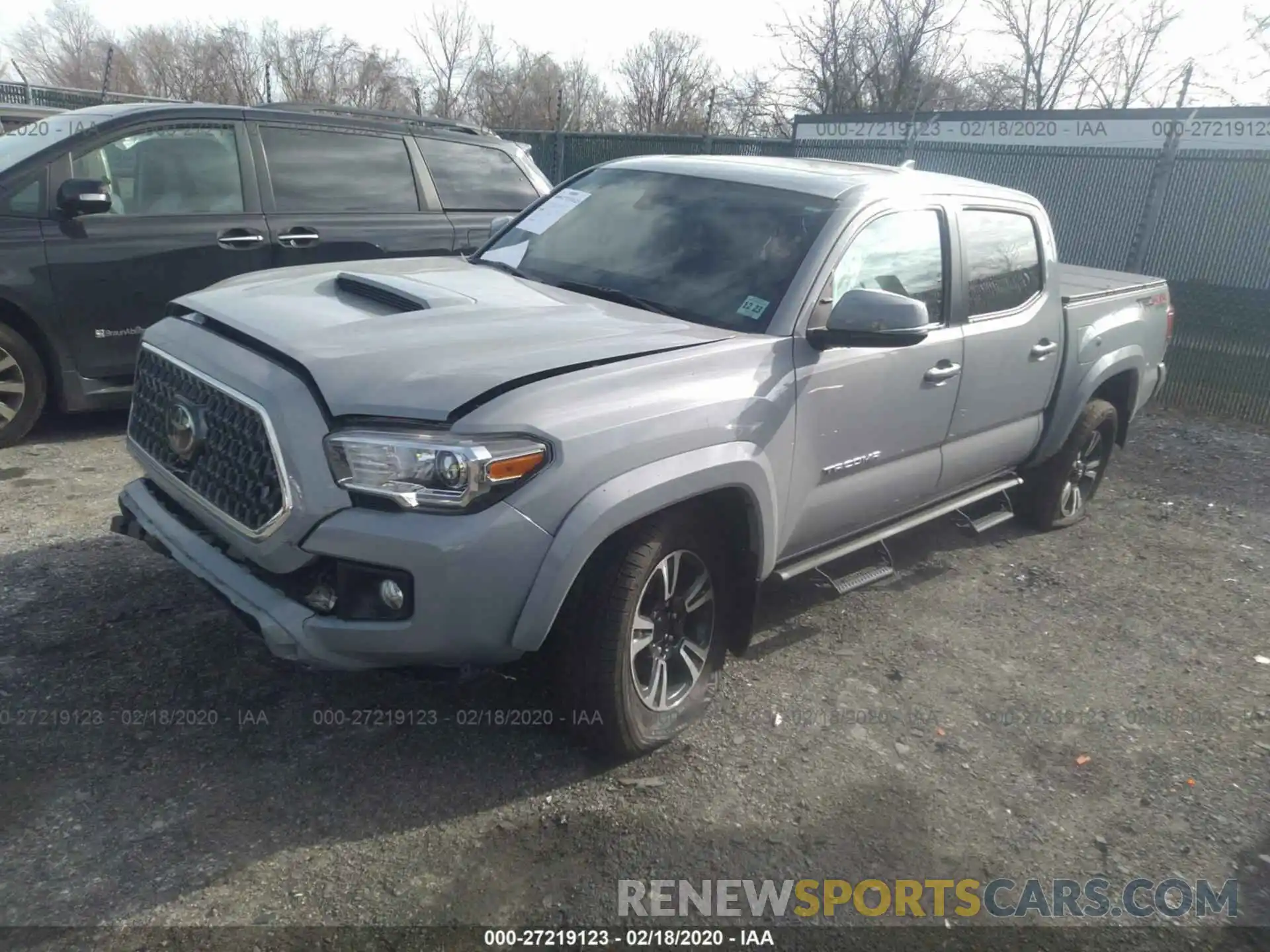 2 Photograph of a damaged car 3TMCZ5AN4KM199578 TOYOTA TACOMA 2019