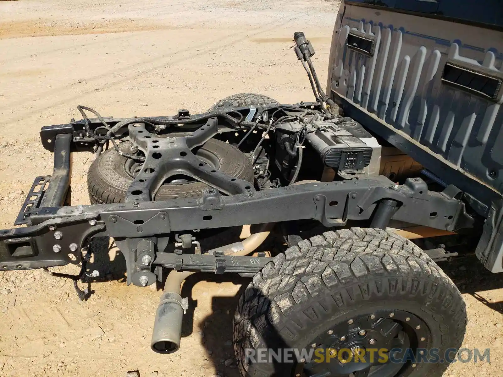 9 Photograph of a damaged car 3TMCZ5AN4KM202902 TOYOTA TACOMA 2019