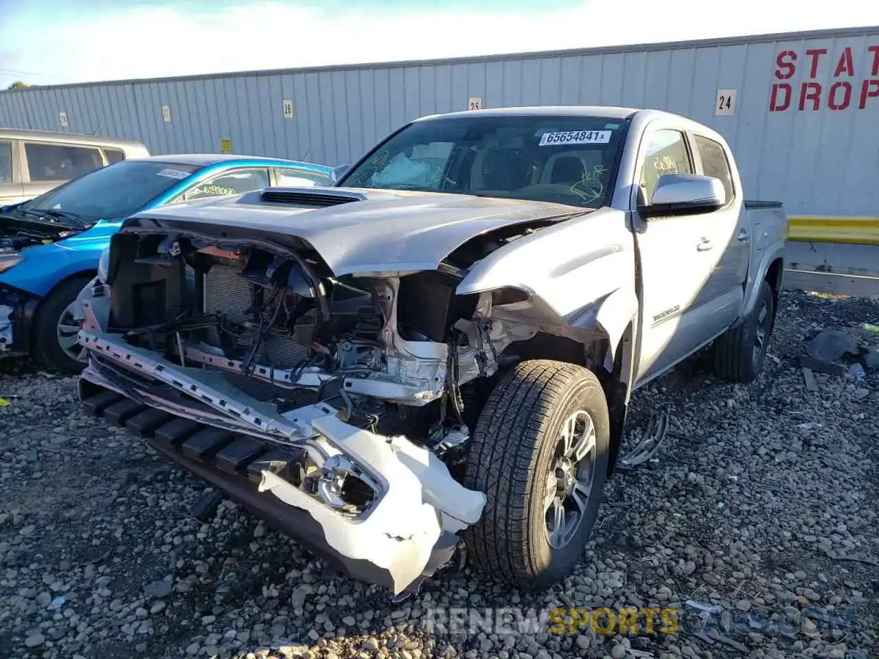 2 Photograph of a damaged car 3TMCZ5AN4KM205265 TOYOTA TACOMA 2019