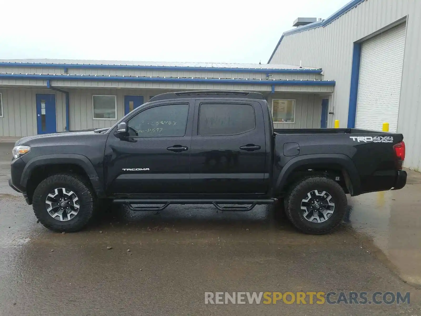 9 Photograph of a damaged car 3TMCZ5AN4KM208053 TOYOTA TACOMA 2019