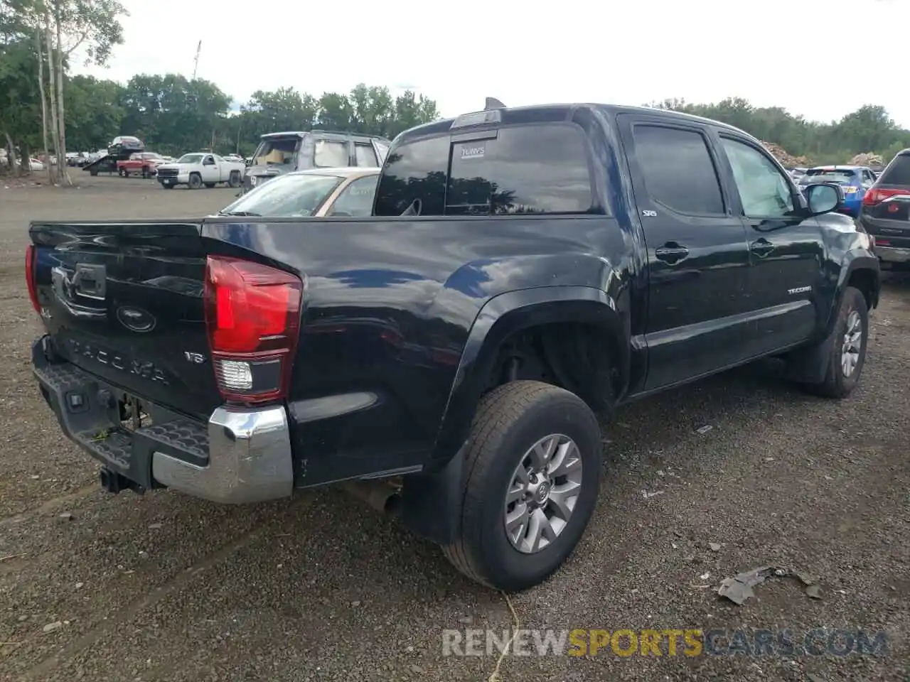 4 Photograph of a damaged car 3TMCZ5AN4KM218839 TOYOTA TACOMA 2019