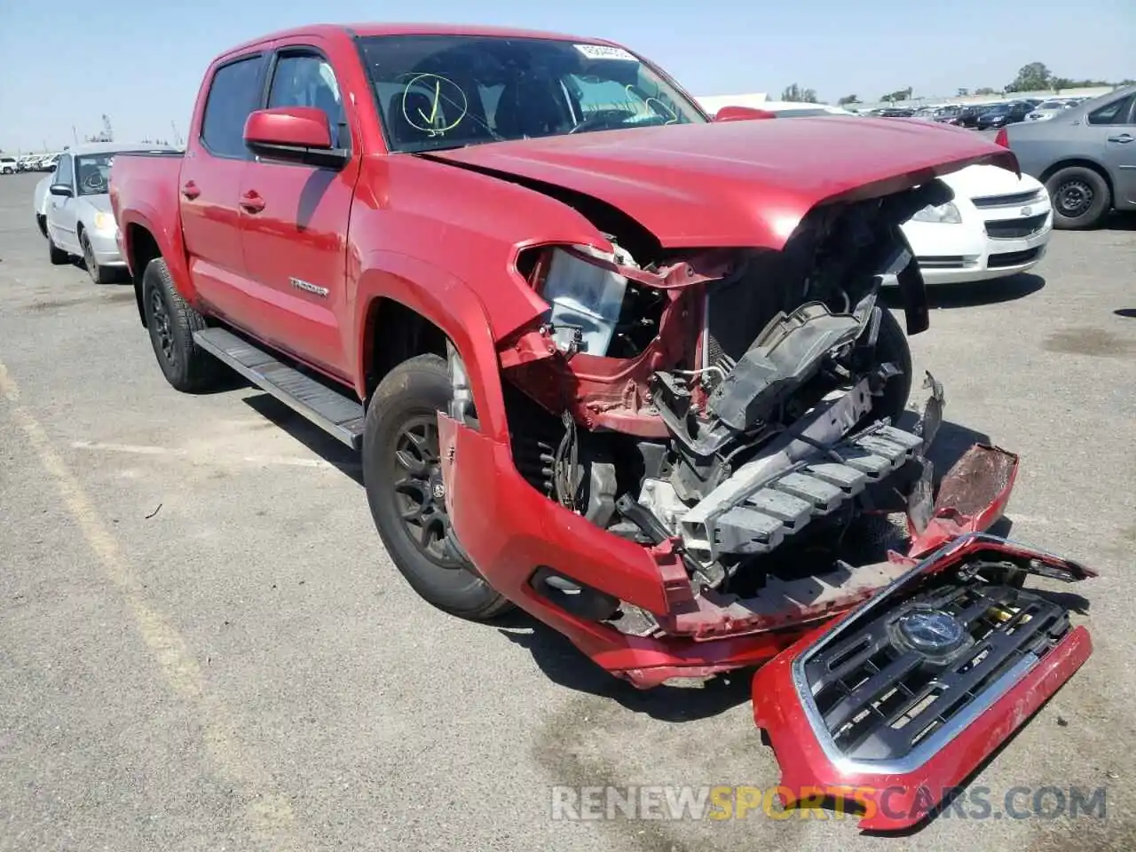 1 Photograph of a damaged car 3TMCZ5AN4KM218842 TOYOTA TACOMA 2019