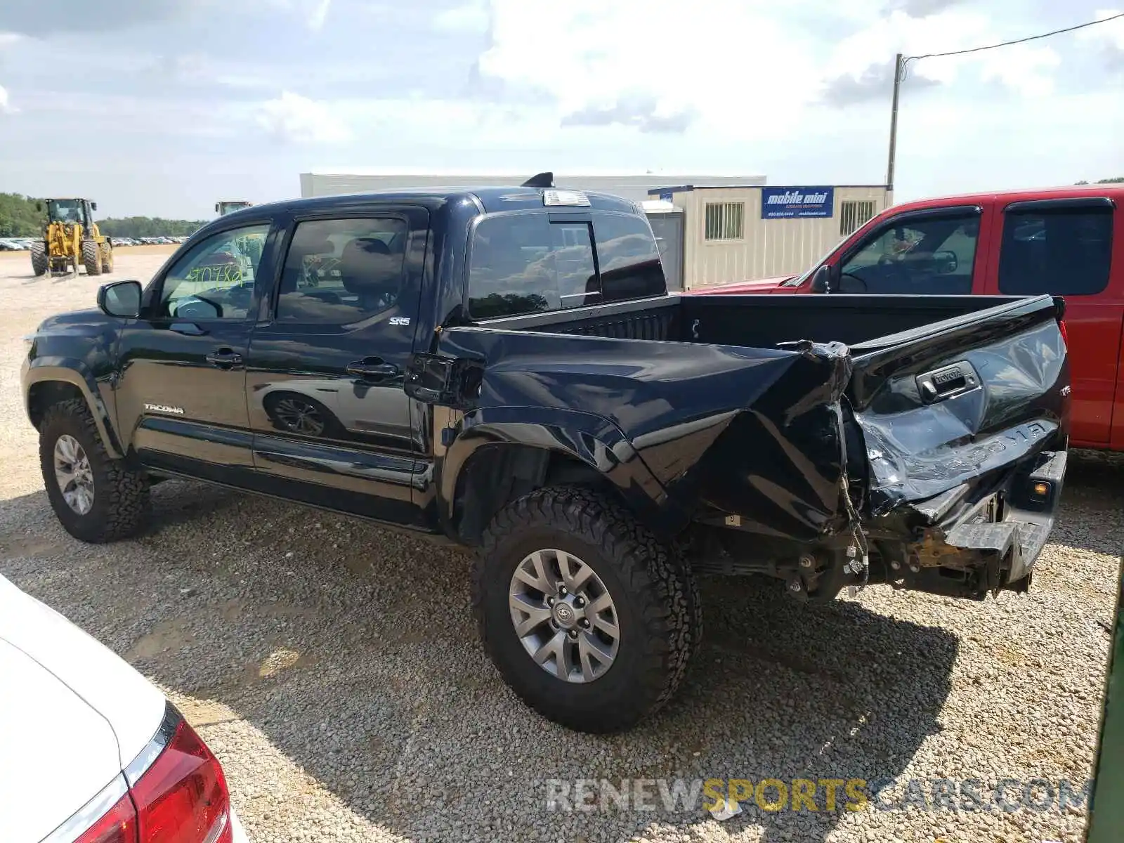 3 Photograph of a damaged car 3TMCZ5AN4KM218890 TOYOTA TACOMA 2019