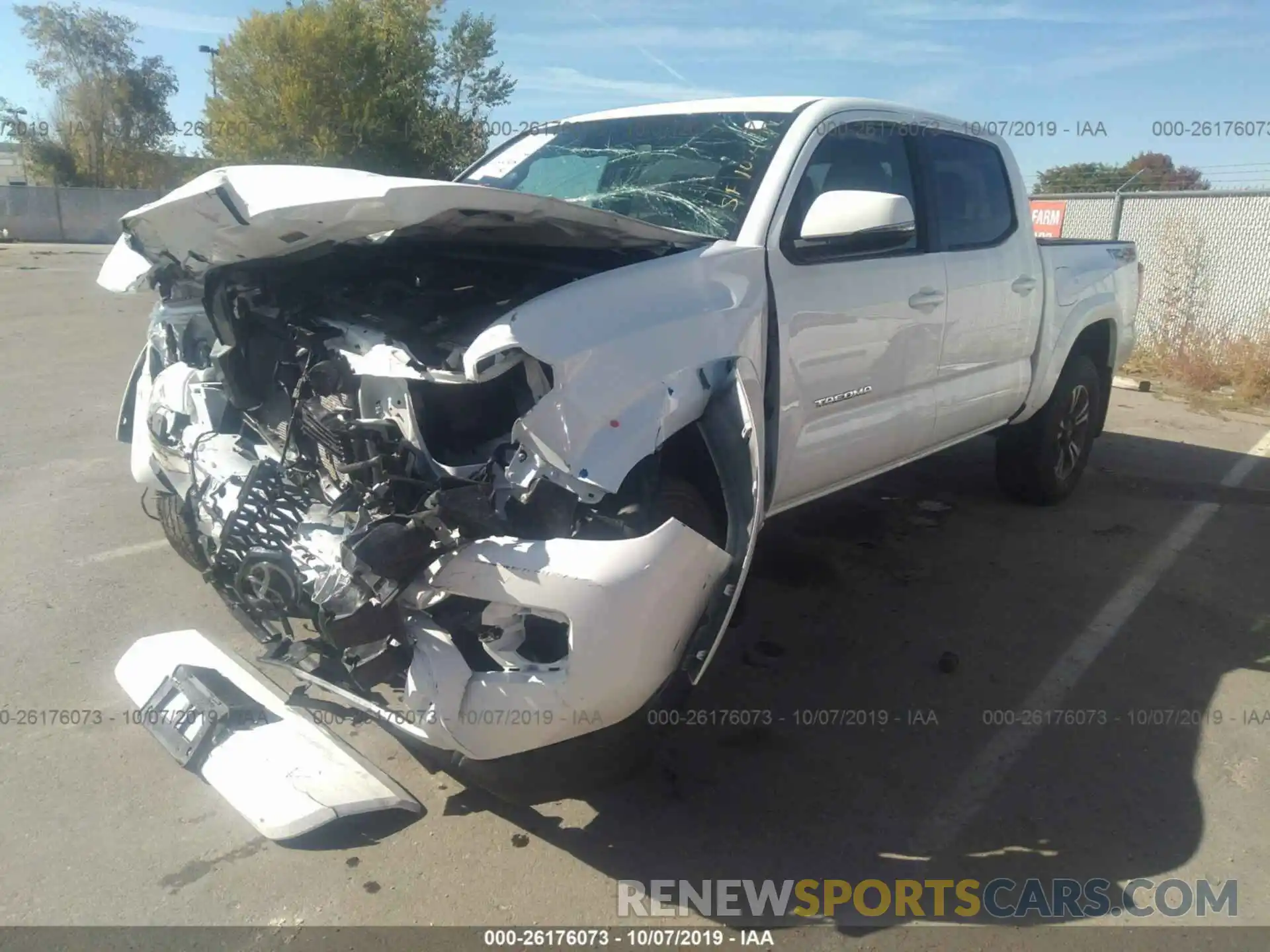 2 Photograph of a damaged car 3TMCZ5AN4KM219568 TOYOTA TACOMA 2019