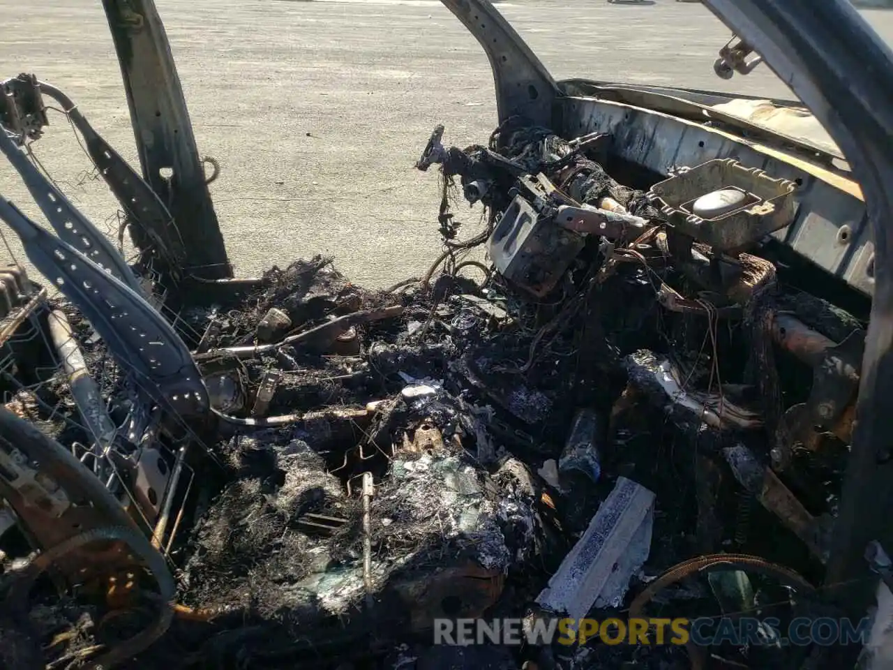 5 Photograph of a damaged car 3TMCZ5AN4KM222082 TOYOTA TACOMA 2019