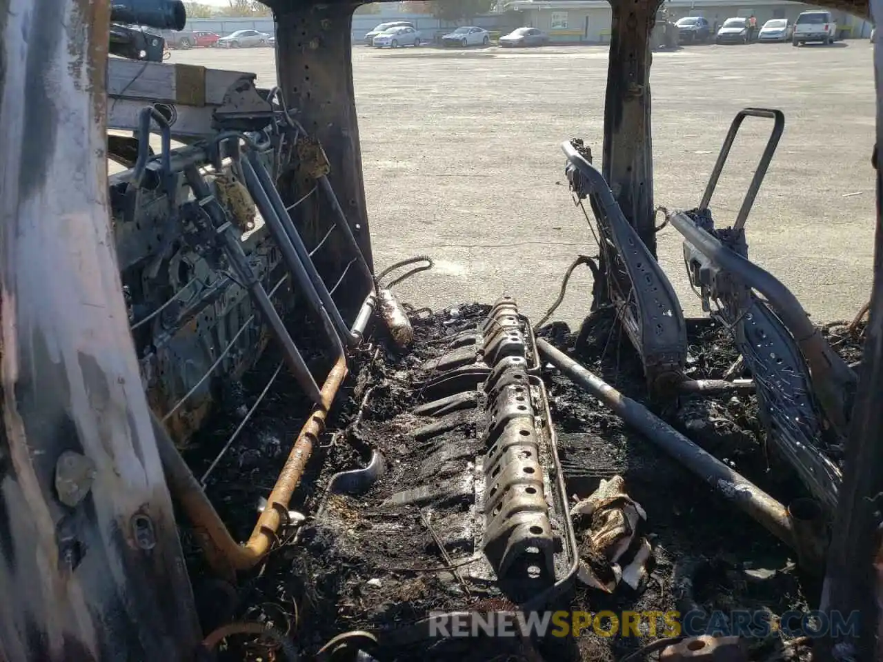 6 Photograph of a damaged car 3TMCZ5AN4KM222082 TOYOTA TACOMA 2019