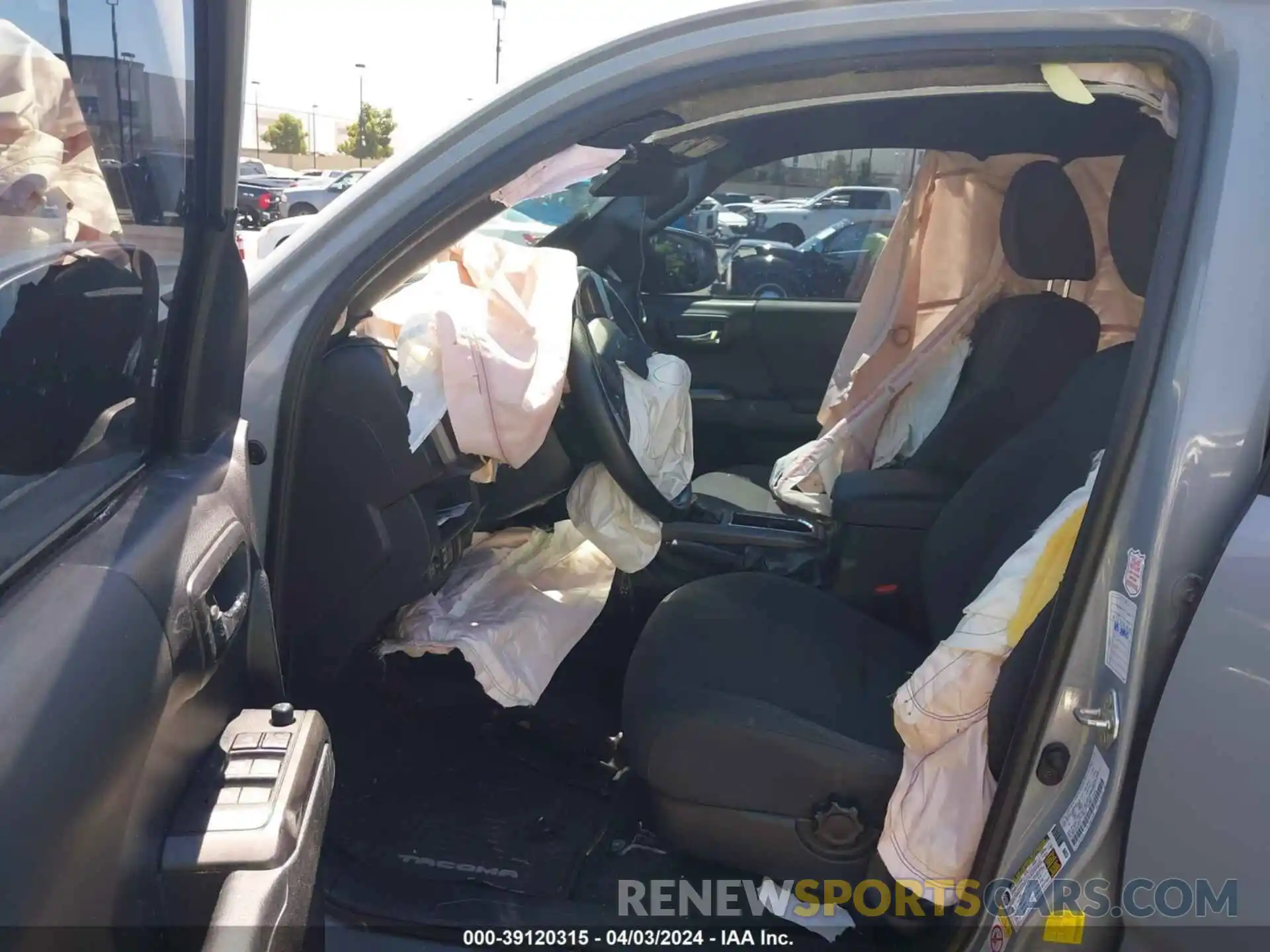 5 Photograph of a damaged car 3TMCZ5AN4KM222163 TOYOTA TACOMA 2019