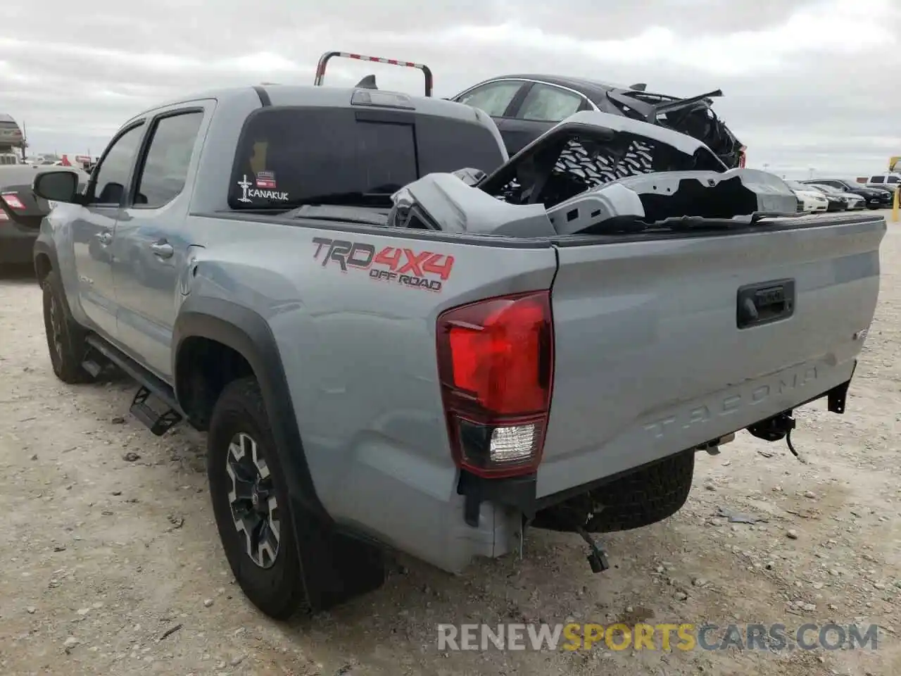 3 Photograph of a damaged car 3TMCZ5AN4KM223247 TOYOTA TACOMA 2019