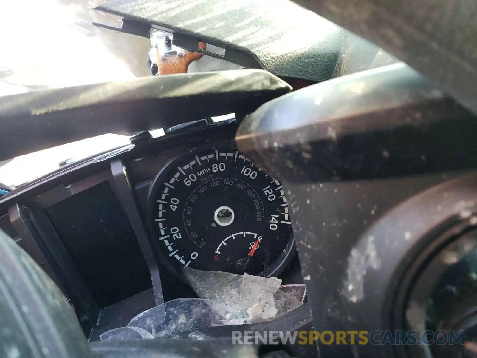 8 Photograph of a damaged car 3TMCZ5AN4KM224107 TOYOTA TACOMA 2019