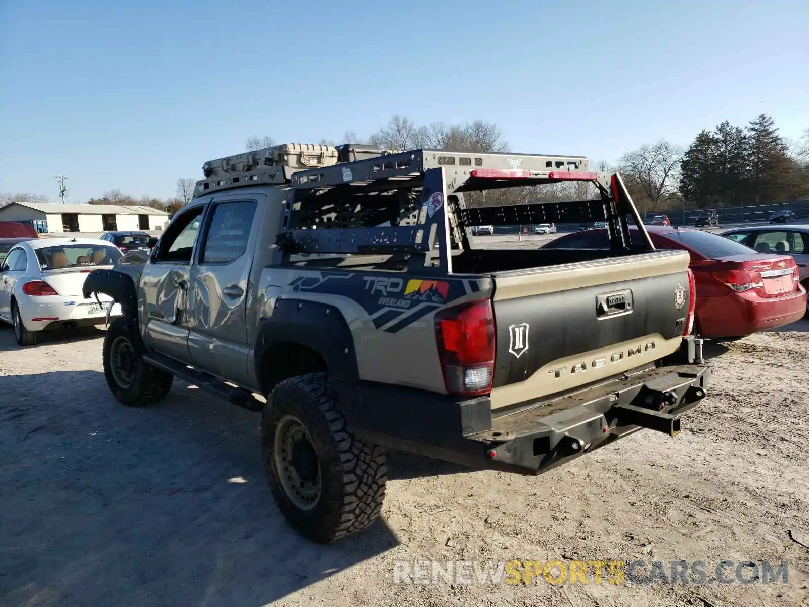 3 Photograph of a damaged car 3TMCZ5AN4KM226777 TOYOTA TACOMA 2019