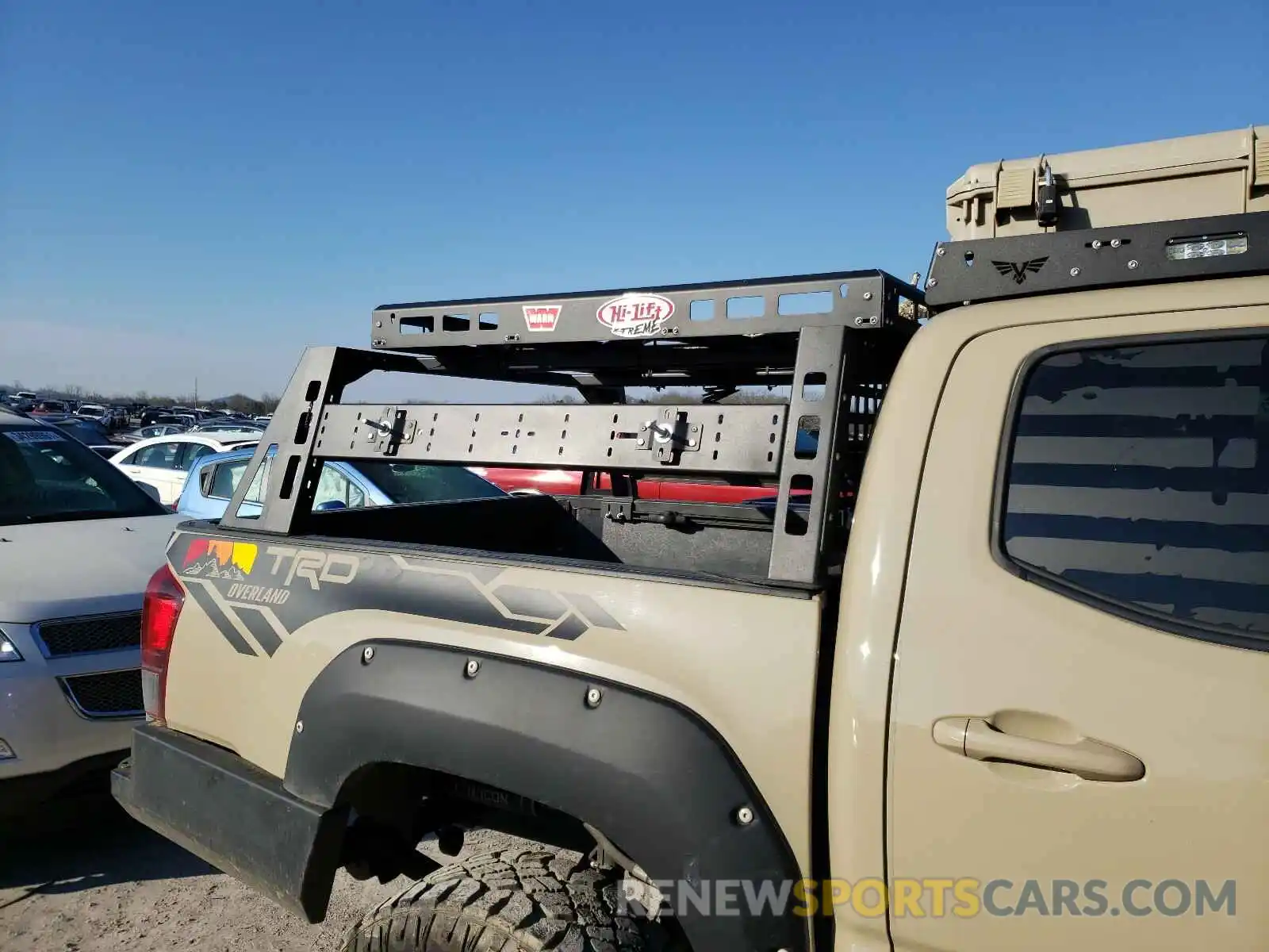 9 Photograph of a damaged car 3TMCZ5AN4KM226777 TOYOTA TACOMA 2019