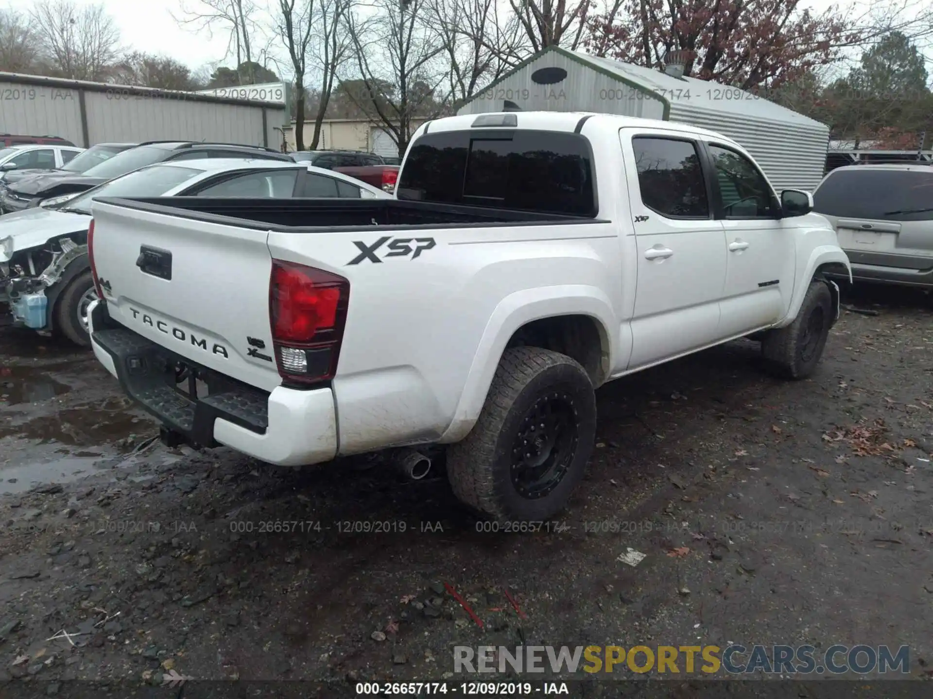 4 Photograph of a damaged car 3TMCZ5AN4KM228139 TOYOTA TACOMA 2019