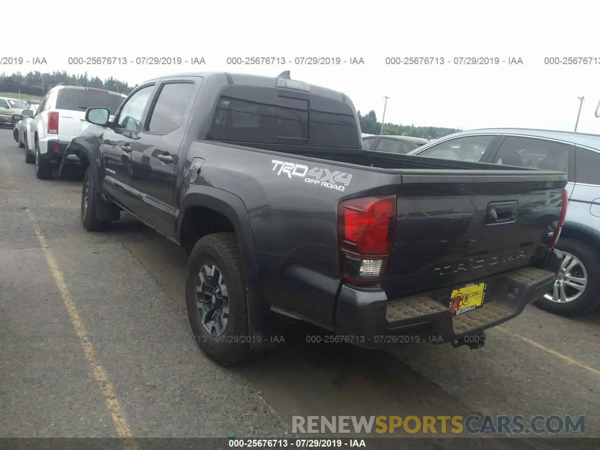 3 Photograph of a damaged car 3TMCZ5AN4KM228187 TOYOTA TACOMA 2019