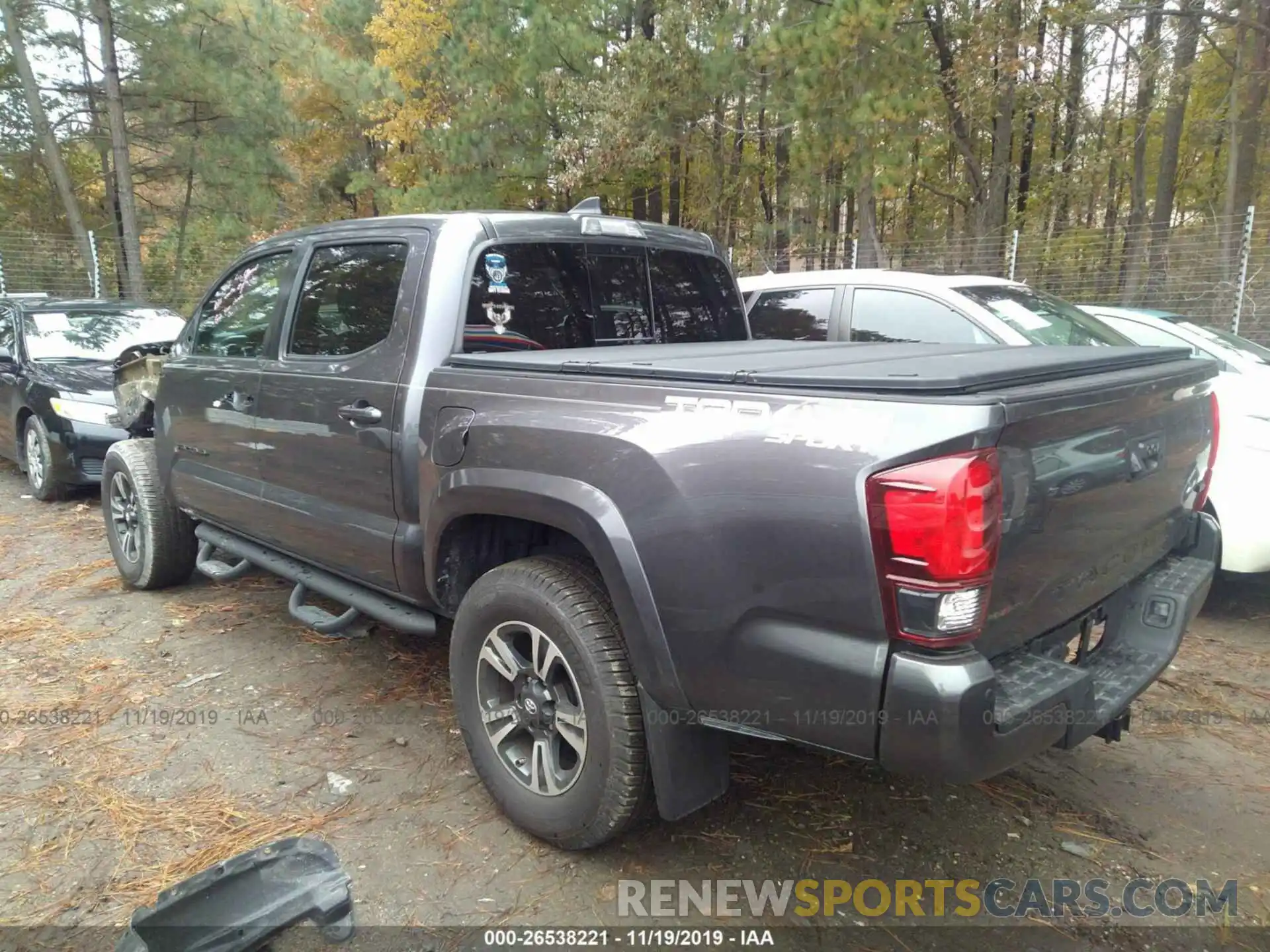 3 Photograph of a damaged car 3TMCZ5AN4KM231381 TOYOTA TACOMA 2019