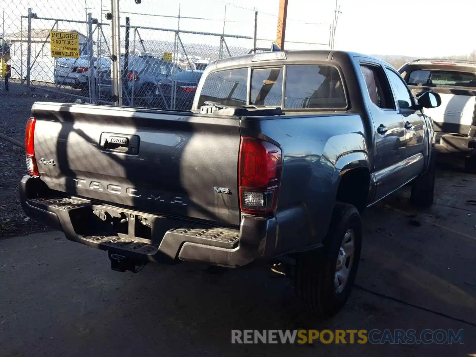 4 Photograph of a damaged car 3TMCZ5AN4KM232854 TOYOTA TACOMA 2019