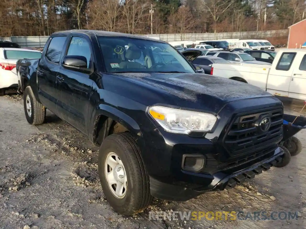 1 Photograph of a damaged car 3TMCZ5AN4KM232952 TOYOTA TACOMA 2019