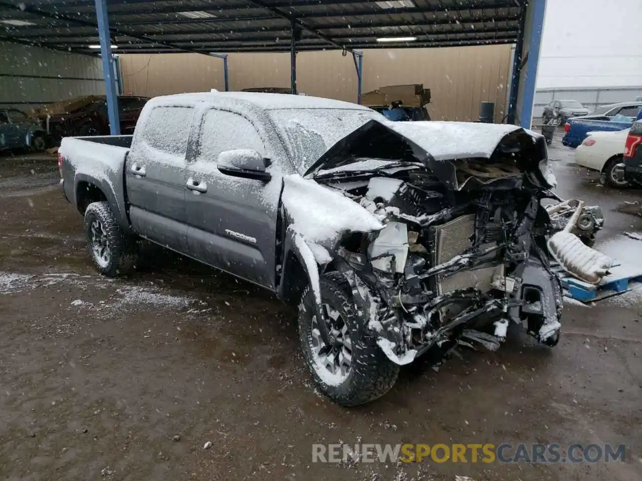 1 Photograph of a damaged car 3TMCZ5AN4KM233809 TOYOTA TACOMA 2019