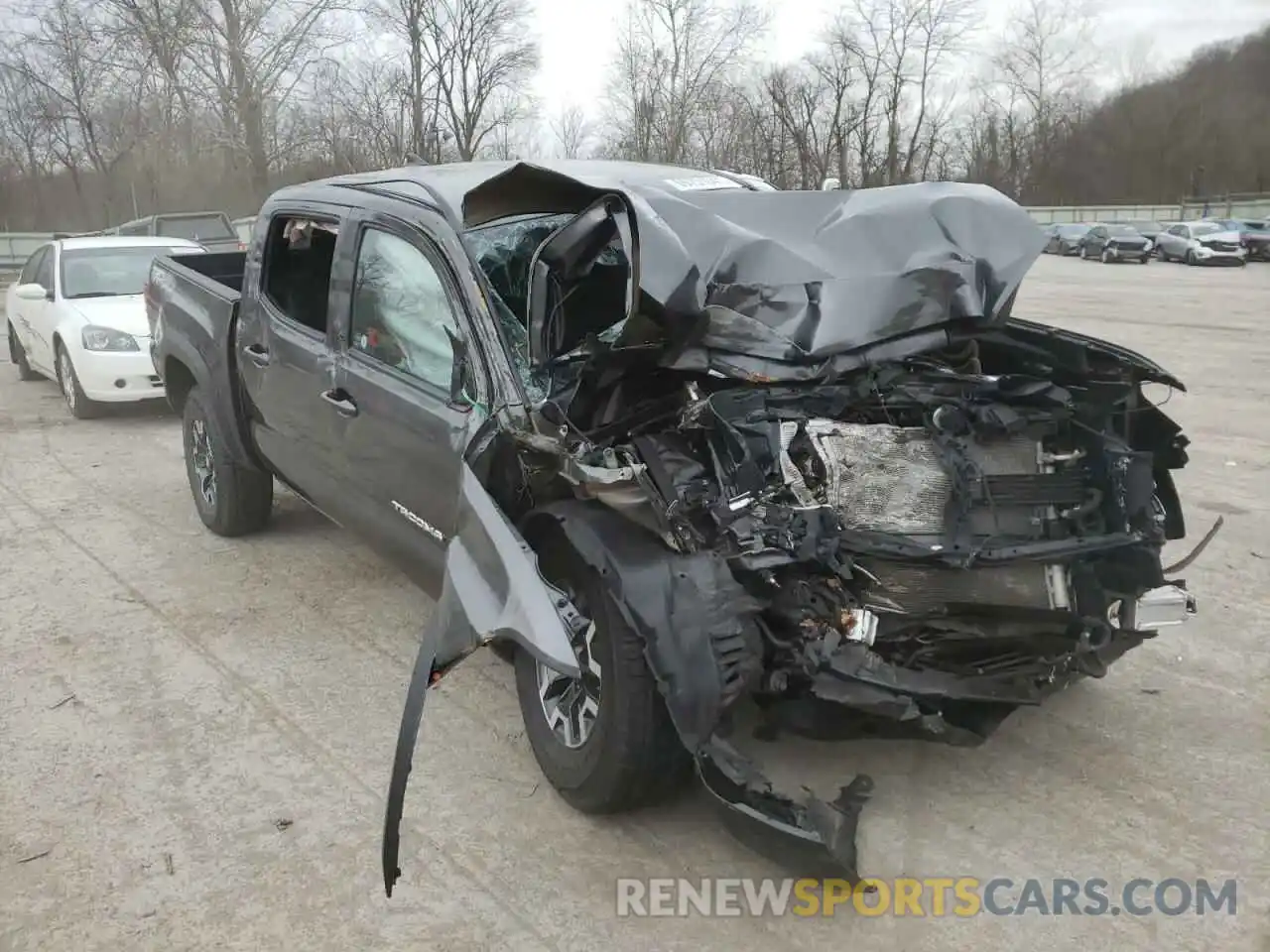 1 Photograph of a damaged car 3TMCZ5AN4KM234409 TOYOTA TACOMA 2019