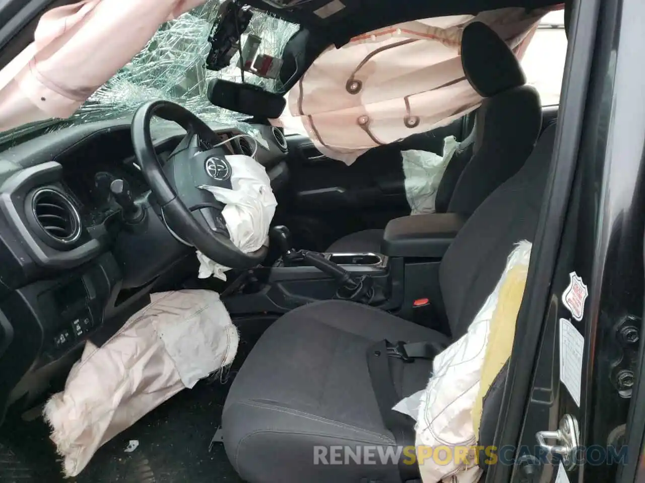 5 Photograph of a damaged car 3TMCZ5AN4KM234409 TOYOTA TACOMA 2019