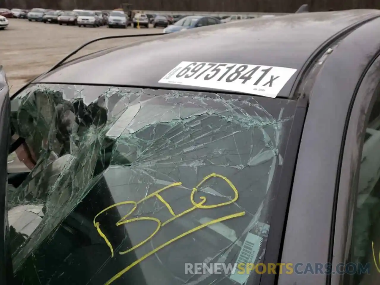 9 Photograph of a damaged car 3TMCZ5AN4KM234409 TOYOTA TACOMA 2019