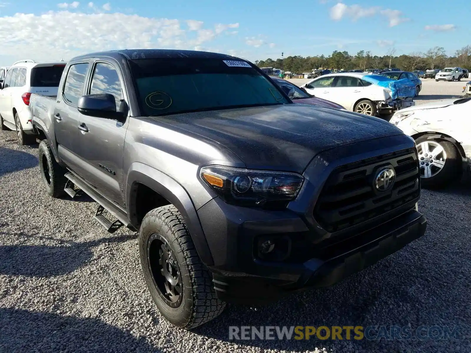 1 Photograph of a damaged car 3TMCZ5AN4KM238539 TOYOTA TACOMA 2019