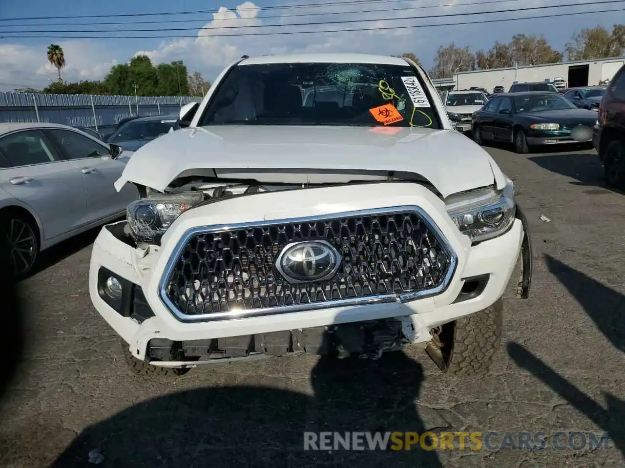 9 Photograph of a damaged car 3TMCZ5AN4KM243109 TOYOTA TACOMA 2019