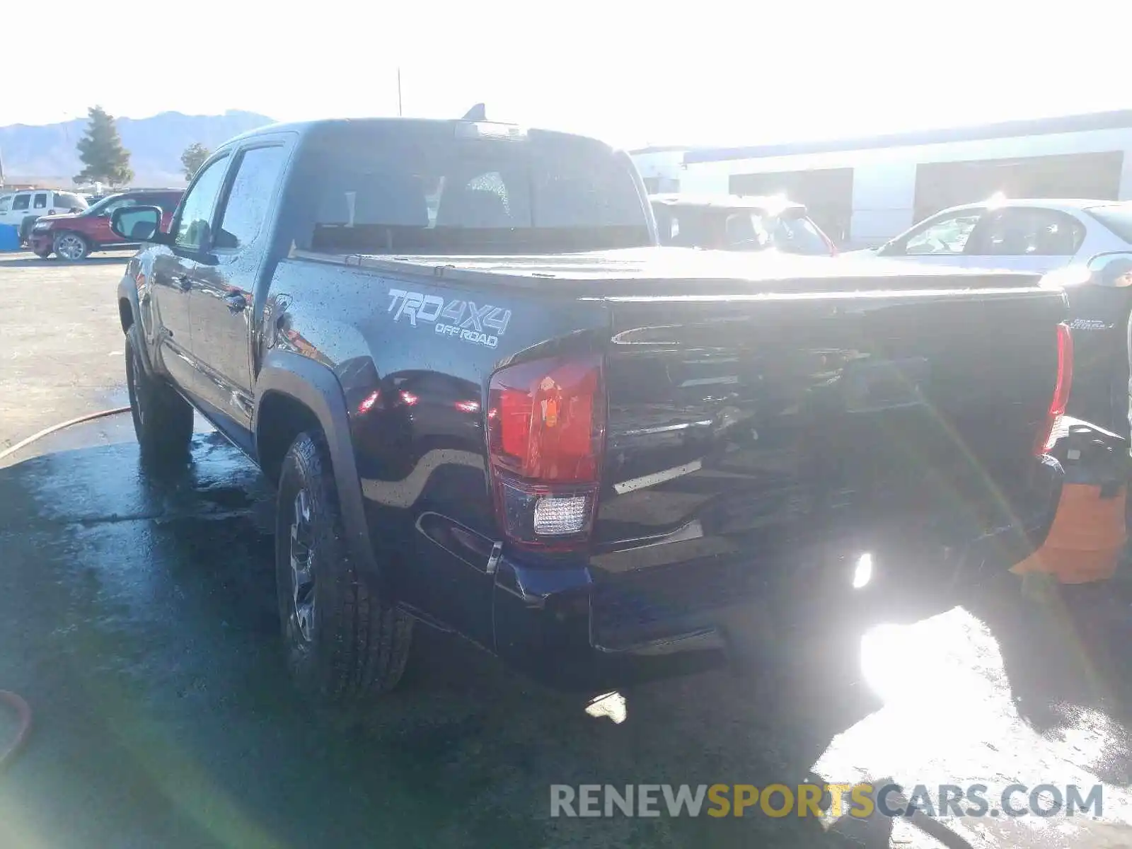 3 Photograph of a damaged car 3TMCZ5AN4KM246687 TOYOTA TACOMA 2019