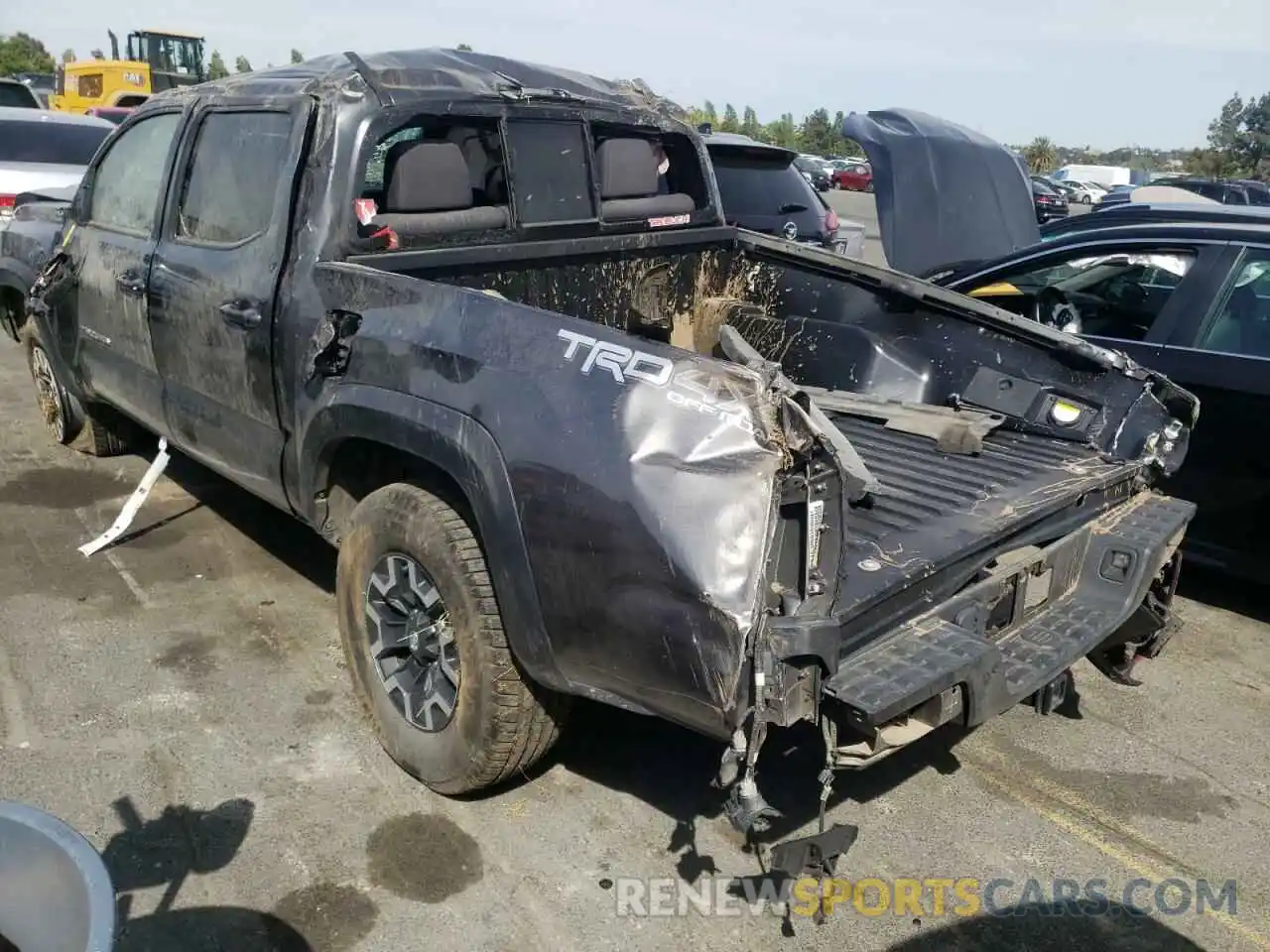 3 Photograph of a damaged car 3TMCZ5AN4KM251579 TOYOTA TACOMA 2019