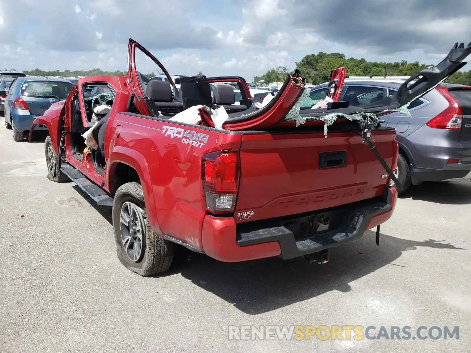 3 Photograph of a damaged car 3TMCZ5AN4KM255289 TOYOTA TACOMA 2019