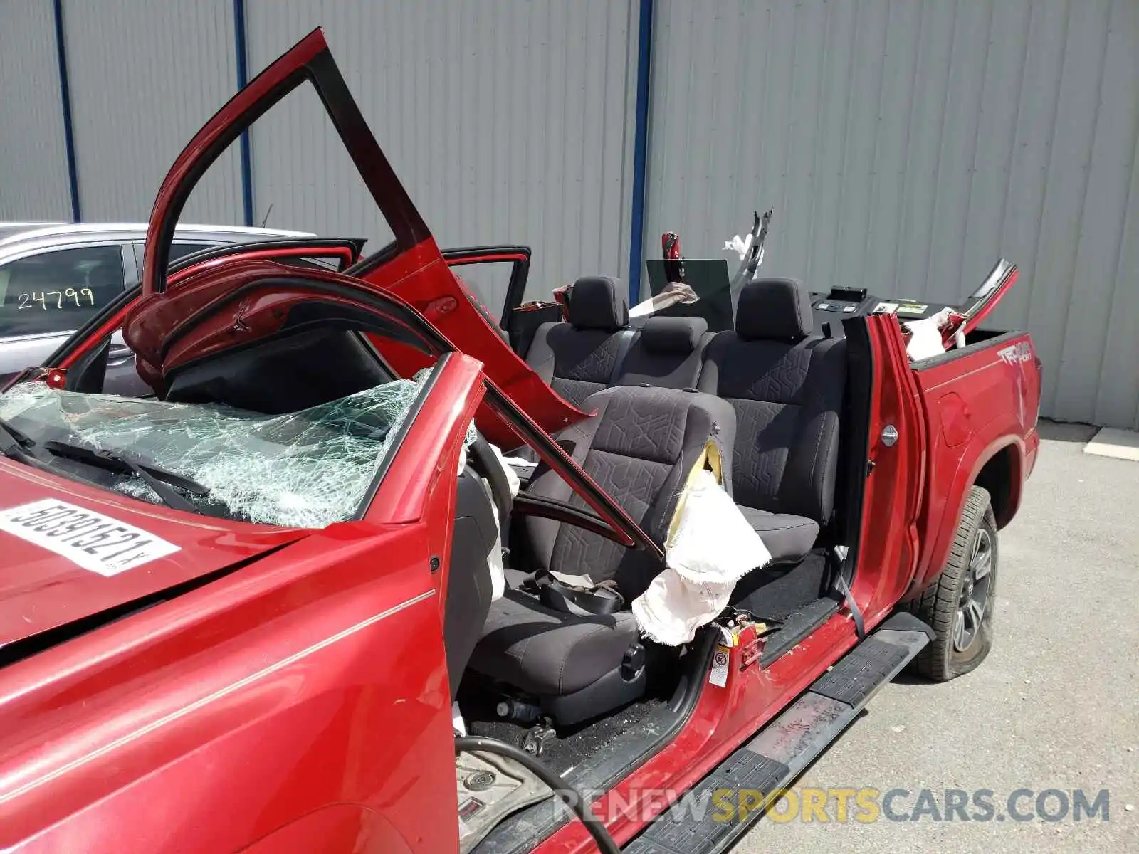 9 Photograph of a damaged car 3TMCZ5AN4KM255289 TOYOTA TACOMA 2019