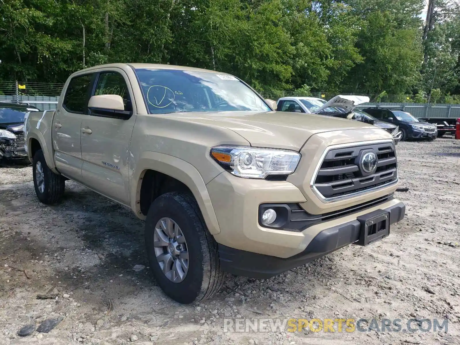 1 Photograph of a damaged car 3TMCZ5AN4KM258760 TOYOTA TACOMA 2019