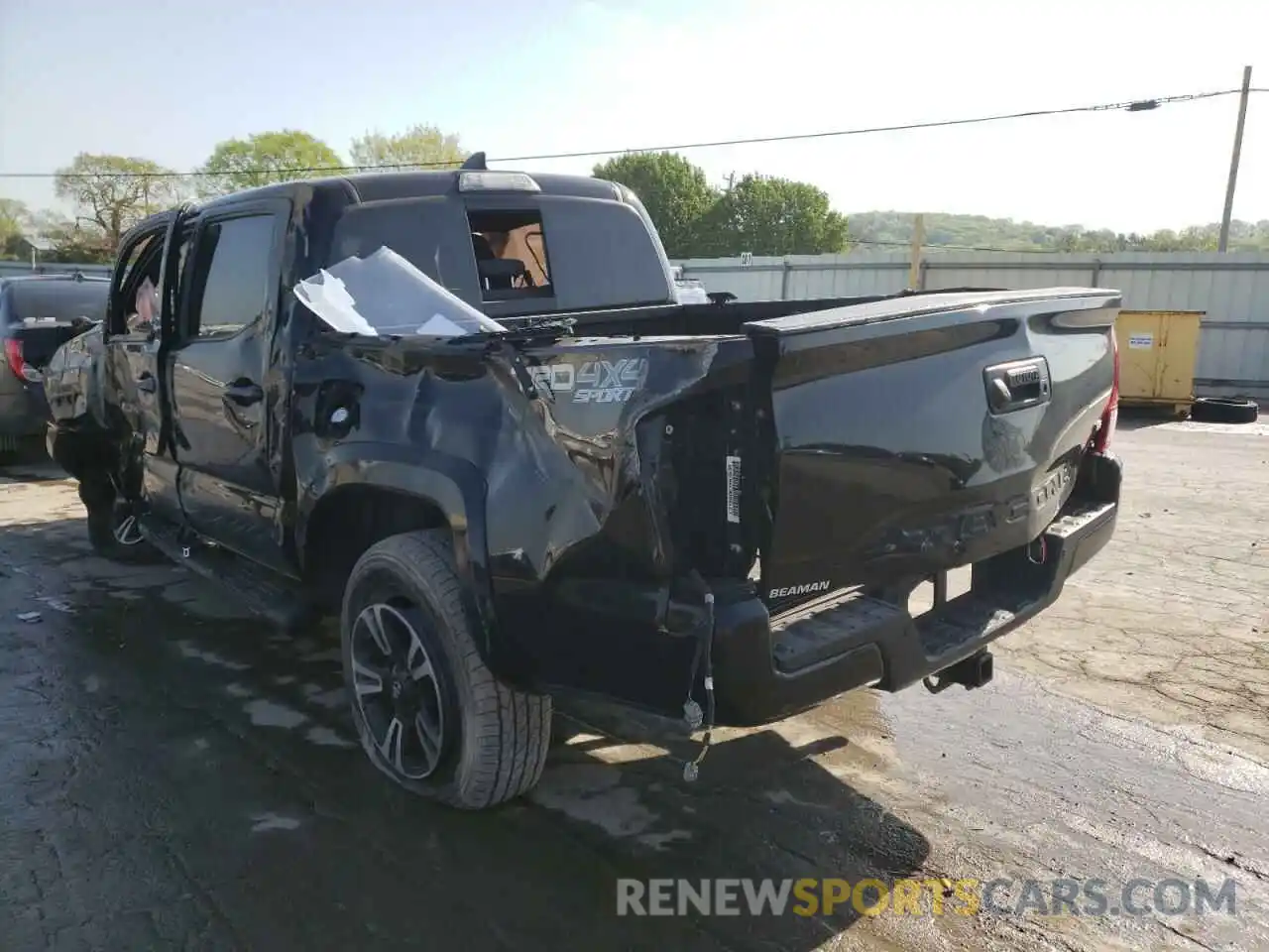 3 Photograph of a damaged car 3TMCZ5AN4KM261111 TOYOTA TACOMA 2019