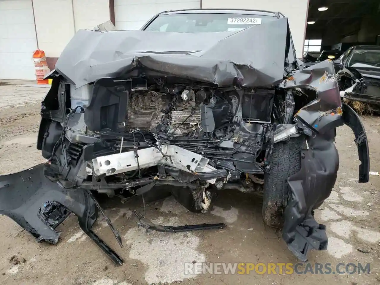 9 Photograph of a damaged car 3TMCZ5AN4KM262436 TOYOTA TACOMA 2019