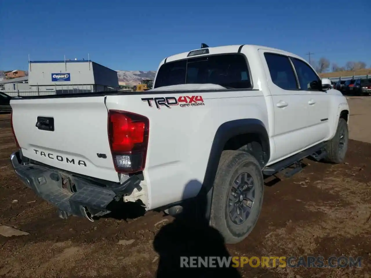 4 Photograph of a damaged car 3TMCZ5AN4KM267846 TOYOTA TACOMA 2019