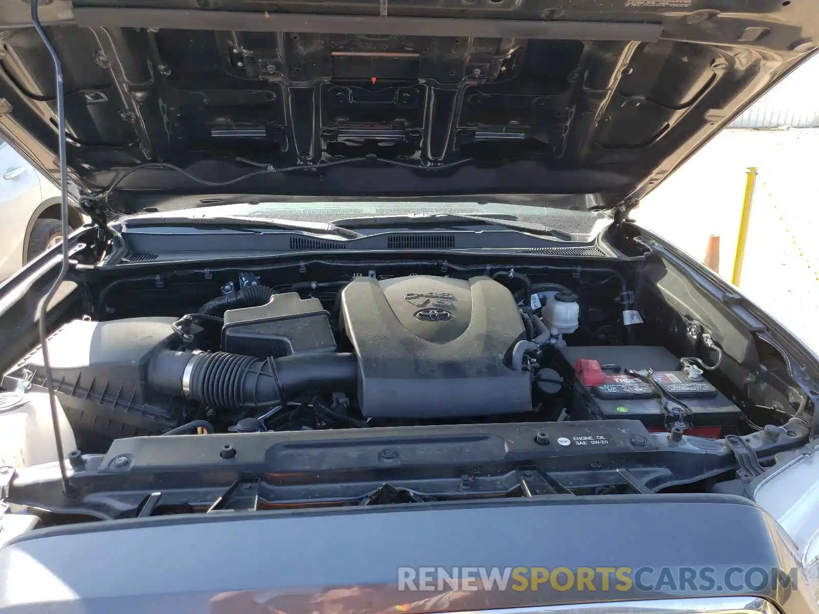 7 Photograph of a damaged car 3TMCZ5AN4KM270987 TOYOTA TACOMA 2019