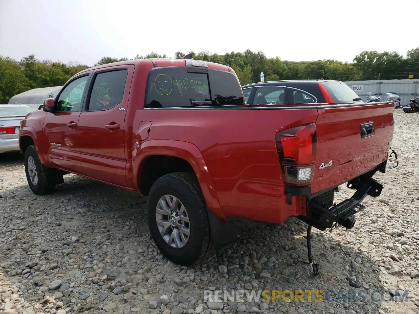 3 Photograph of a damaged car 3TMCZ5AN4KM282007 TOYOTA TACOMA 2019