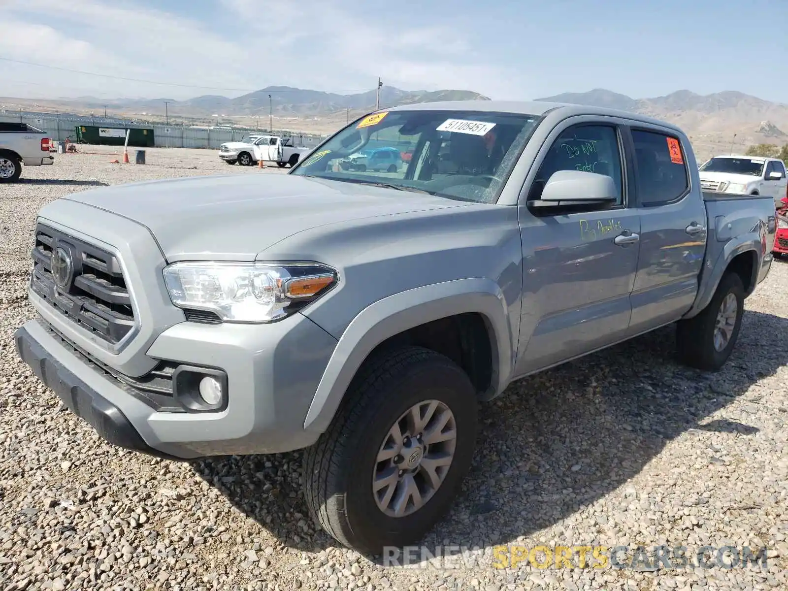 2 Photograph of a damaged car 3TMCZ5AN4KM287756 TOYOTA TACOMA 2019