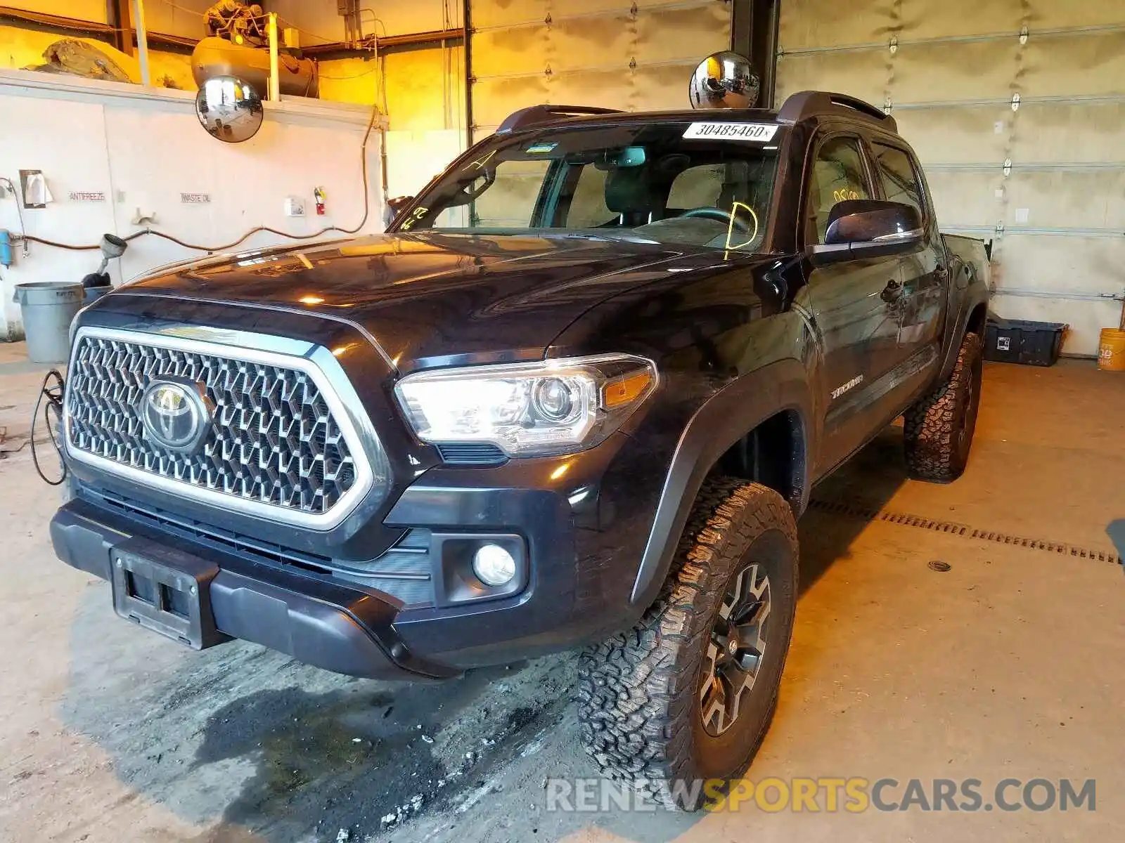 2 Photograph of a damaged car 3TMCZ5AN5KM189030 TOYOTA TACOMA 2019