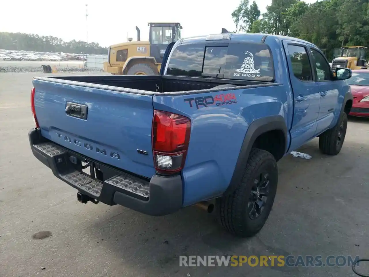 4 Photograph of a damaged car 3TMCZ5AN5KM190940 TOYOTA TACOMA 2019