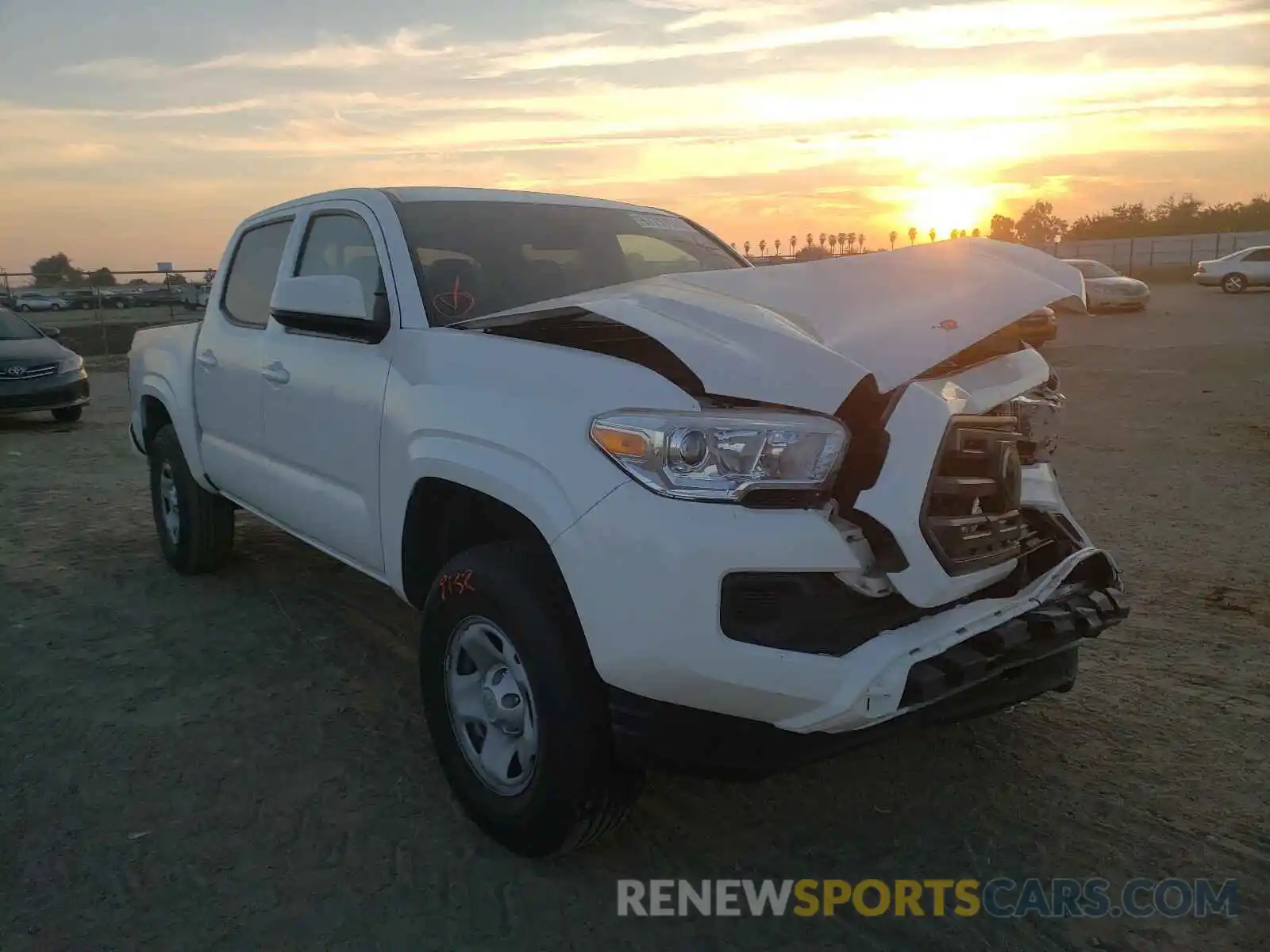 1 Фотография поврежденного автомобиля 3TMCZ5AN5KM191313 TOYOTA TACOMA 2019