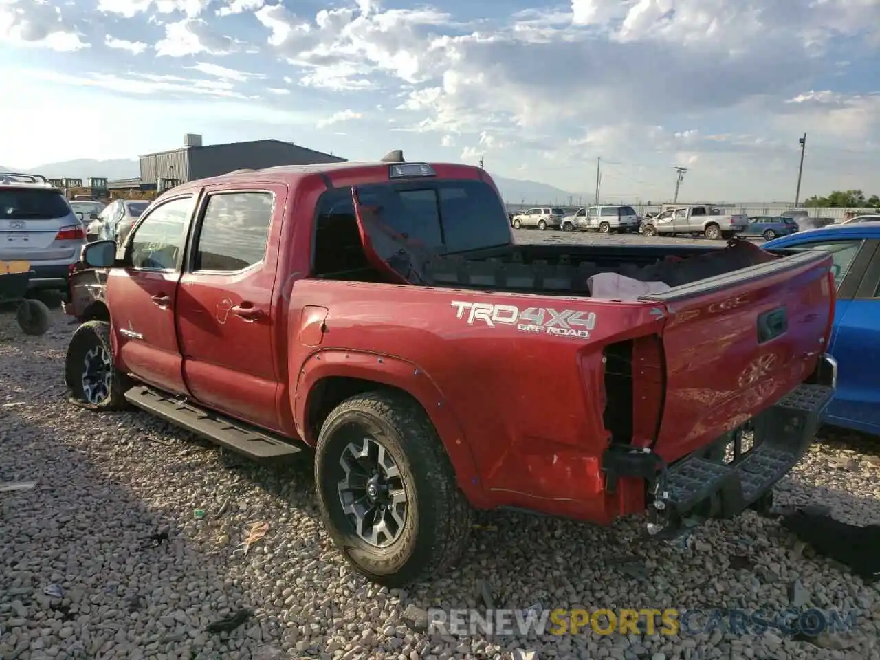 3 Photograph of a damaged car 3TMCZ5AN5KM194535 TOYOTA TACOMA 2019