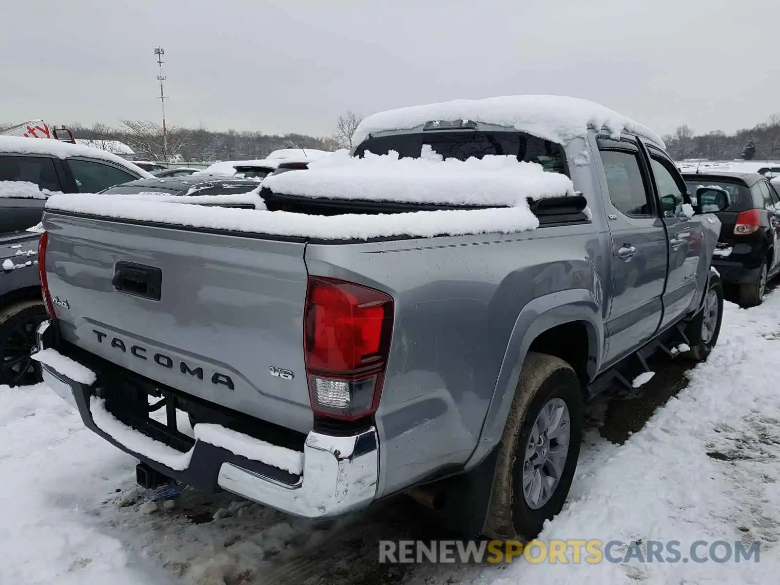 4 Фотография поврежденного автомобиля 3TMCZ5AN5KM196236 TOYOTA TACOMA 2019