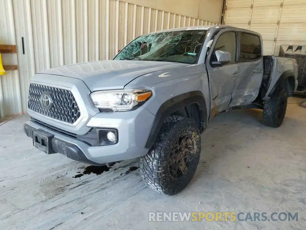 2 Photograph of a damaged car 3TMCZ5AN5KM199704 TOYOTA TACOMA 2019