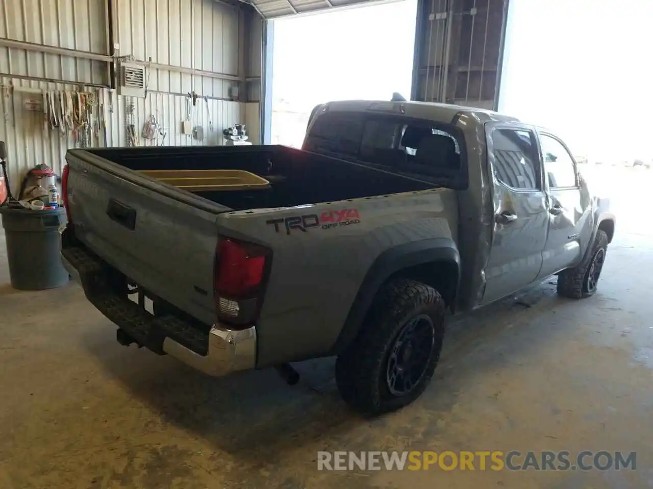 4 Photograph of a damaged car 3TMCZ5AN5KM199704 TOYOTA TACOMA 2019