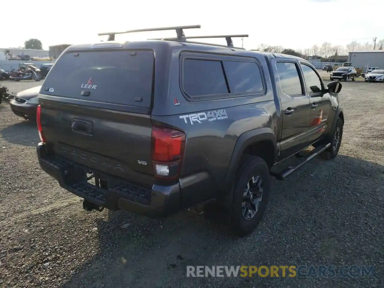 4 Photograph of a damaged car 3TMCZ5AN5KM202553 TOYOTA TACOMA 2019